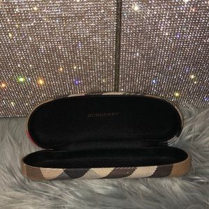 Burberry sunglass case